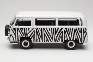 Volkswagen T2a Bus Safari Schuco 1:18 191 Metall - pilt 4/8