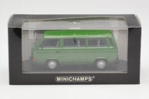 Volkswagen T3 Bus Roheline Minichamps 1:43 400055000 Metall - pilt 4/4