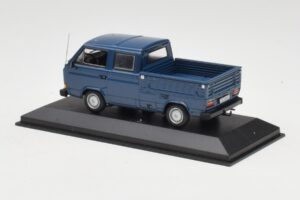 Volkswagen T3 Double Cab Flatbed Sinine Minichamps 1:43 400055260 Metall - pilt 2/4