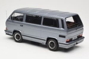 Volkswagen T3 Porsche B32 Minibus Sinine KK-Scale 1:18 KKDC180221 Metall - pilt 5/6
