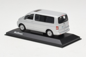 Volkswagen T5 Bus Hõbe Minichamps 1:43 T5003 Metall - pilt 3/4