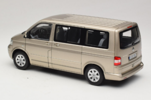 Volkswagen T5 Multivan Beige Metallic Norev 1:18 188602 Metall - pilt 4/8