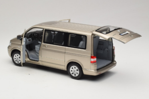Volkswagen T5 Multivan Beige Metallic Norev 1:18 188602 Metall - pilt 7/8