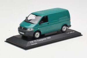 Volkswagen T5 Transporter Roheline Minichamps 1:43 400052261 Metall - pilt 2/4