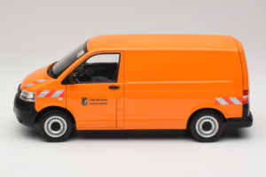 Volkswagen T5 Transporter Stadt Würselen Norev 1:18 188618 Metall - pilt 3/8