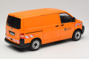 Volkswagen T5 Transporter Stadt Würselen Norev 1:18 188618 Metall - pilt 5/8