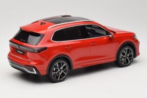 Volkswagen Tiguan eTSI R-Line Persimmon Red Metallic Otto 1:18 OT489 Vaik - pilt 2/6