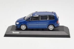 Volkswagen Touran Sinine Minichamps 1:43 TOURAN002 Metall