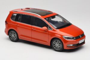 Volkswagen Touran 5T Oranž Paudi Model 1:18 ZVE000003ORA Metall - pilt 6/8