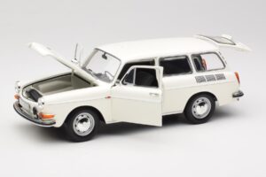 Volkswagen Type 3 1600 L Variant Politsei Minichamps 1:18 100051091 Metall - pilt 2/8
