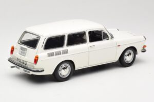 Volkswagen Type 3 1600 L Variant Politsei Minichamps 1:18 100051091 Metall - pilt 3/8