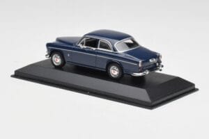 Volvo 121 Amazon Tumesinine Minichamps 1:43 VOLVO012 Metall - pilt 3/4