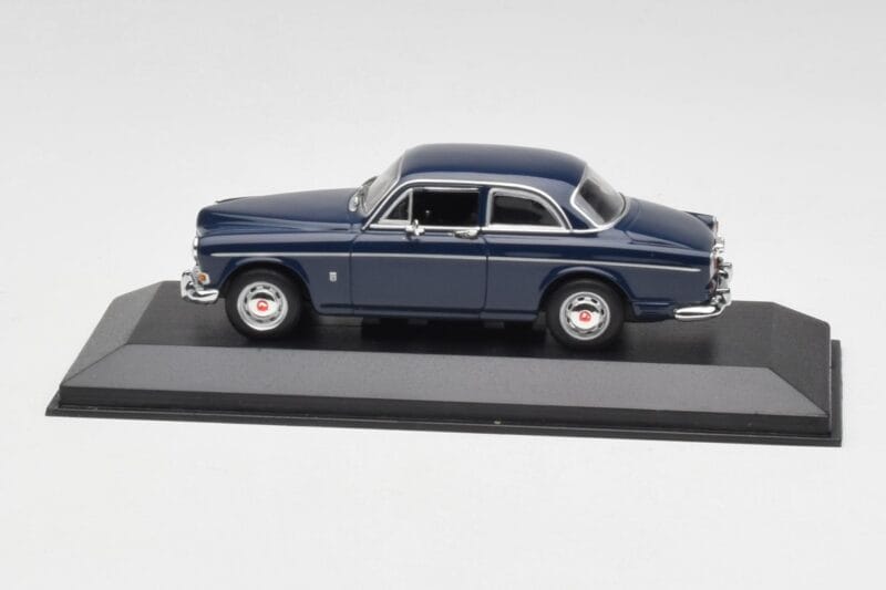 Volvo 121 Amazon Tumesinine Minichamps 1:43 VOLVO012 Metall