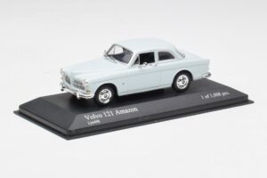 Volvo 121 Amazon Hele Sinine Minichamps 1:43 430171007 Metall - pilt 2/4