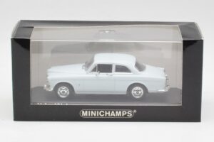Volvo 121 Amazon Hele Sinine Minichamps 1:43 430171007 Metall - pilt 4/4