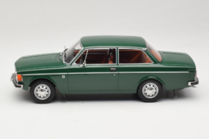 Volvo 142 Roheline MCG 1:18 MCG18005 Metall - pilt 3/6