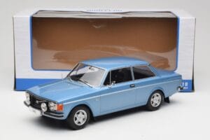 Volvo 142 Helesinine MCG 1:18 MCG18444 Metall - pilt 6/6