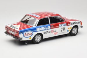 Volvo 142 #29 M. Alen / I. Kivimaki Rally 1000 Lakes 1973 MCG 1:18 MCG18528R Metall - pilt 2/6