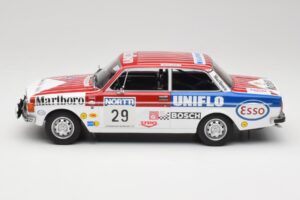 Volvo 142 #29 M. Alen / I. Kivimaki Rally 1000 Lakes 1973 MCG 1:18 MCG18528R Metall - pilt 3/6