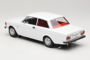 Volvo 142 Valge MCG 1:18 MCG18445 Metall - pilt 5/6