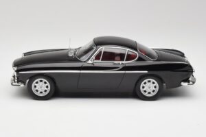 Volvo 1800S Must Norev 1:18 188703 Metall - pilt 3/6