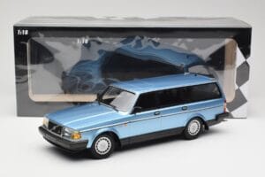 Volvo 240 GL Estate Blue Metallic Minichamps 1:18 155171414 Metall - pilt 6/6