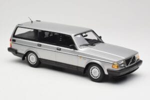 Volvo 240 GL Estate Hõbedane Minichamps 1:18 155171416 Metall - pilt 4/6