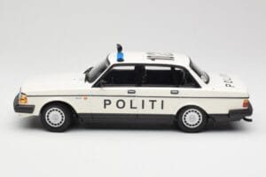 Volvo 240 GL Politi Denmark Minichamps 1:18 155171495 Metall - pilt 3/6
