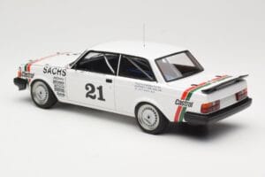 Volvo 240 Turbo #21 P. Stureson DTM Winner Wunstorf 1985 AUTOart 1:18 88592 Metall - pilt 7/8
