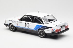 Volvo 240 Turbo #10 R. Francevic Winner ATCC 1986 IXO 1:18 18RMC176 Metall - pilt 5/6
