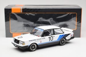 Volvo 240 Turbo #10 R. Francevic Winner ATCC 1986 IXO 1:18 18RMC176 Metall - pilt 6/6