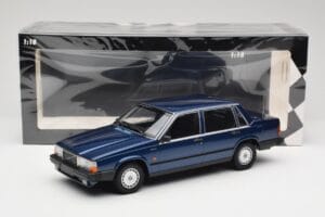 Volvo 740 GL Dark Blue Metallic Minichamps 1:18 155171701 Metall - pilt 6/6