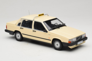 Volvo 740 GL Takso Saksamaa Minichamps 1:18 155171792 Metall - pilt 4/6