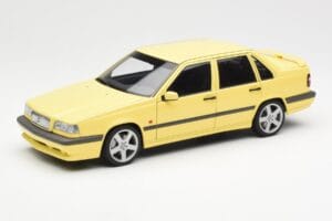 Volvo 850 T-5R Kollane AUTOart 1:18 79501 Metall