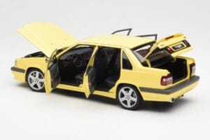 Volvo 850 T-5R Kollane AUTOart 1:18 79501 Metall - pilt 5/8