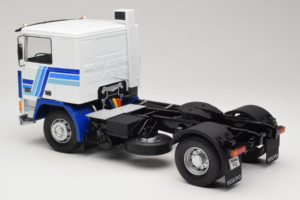 Volvo F12 Sinine Valge Road Kings 1:18 RK180033 Metall - pilt 7/8