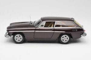 Volvo P1800 ES Pruun Metallic Minichamps 1:18 100171615 Metall - pilt 4/8