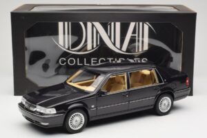 Volvo S90 Royal Violet DNA 1:18 DNA000089 Metall - pilt 6/6