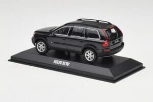 Volvo XC90 Must Safiir Minichamps 1:43 38704 Metall - pilt 3/4