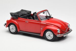 Volkswagen Beetle 1303 Kabriolett Punane Norev 1:18 188529 Metall - pilt 4/6