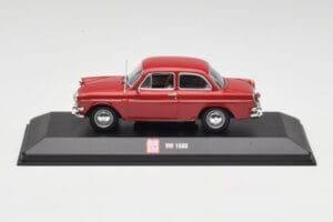 Volkswagen 1500 Ruby Punane Minichamps 1:43 VW001 Metall