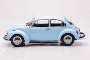 Volkswagen Beetle 1303 Helesinine Norev 1:18 188532 Metall - pilt 3/6