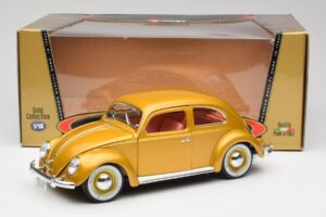 Volkswagen Beetle Kuldne Bburago 1:18 3361 Metall - pilt 8/8