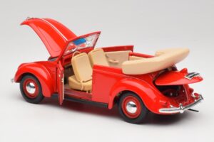 Volkswagen Kabriolett Ruby Punane Maisto 1:18 32826 Metall - pilt 5/8