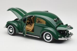 Volkswagen Export Sedan Beryl Roheline Maisto 1:18 31820 Metall - pilt 5/8