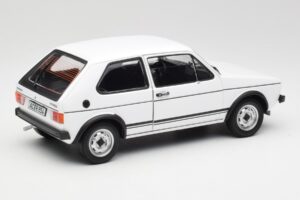 Volkswagen Golf GTI Mk1 Alpine White Norev 1:18 188484 Metall - pilt 3/8