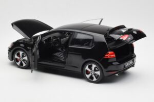 Volkswagen Golf Mk7 GTI Must Norev 1:18 188550 Metall - pilt 5/8