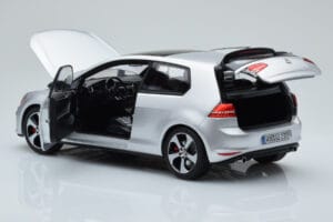 Volkswagen Golf GTI Mk7 Reflex Hõbedane Norev 1:18 188551 Metall - pilt 5/8