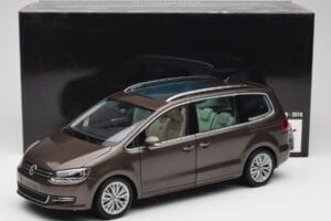 Volkswagen Sharan 7N Tamme Pruun Metallik Minichamps 1:18 110051001 Metall - pilt 8/8