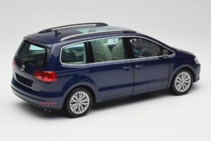 Volkswagen Sharan 7N Shadow Sinine Metallik Minichamps 1:18 110051100 Metall - pilt 3/8